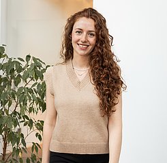 Frau  Leonie-Laeticia Gross